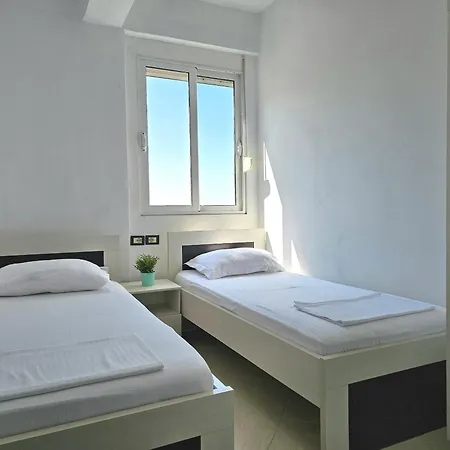 Appartamento Two Bedroom With Sea View 287 *